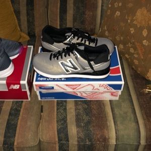New Balances size 10